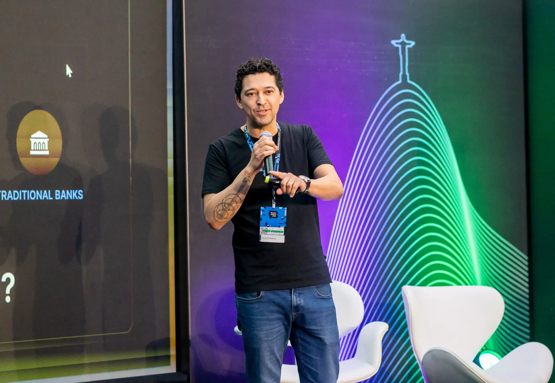 Luciano Juvinski speaking at product launch event